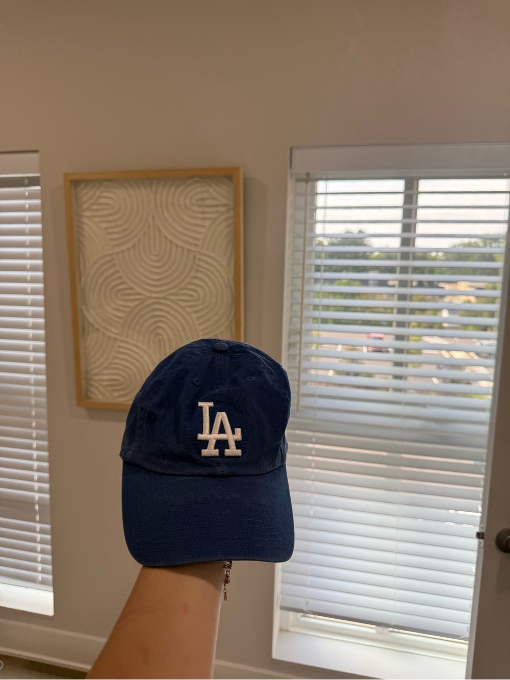 Los Angeles Dodgers Navy MLB Baseball Cap - Picture 3 of 7